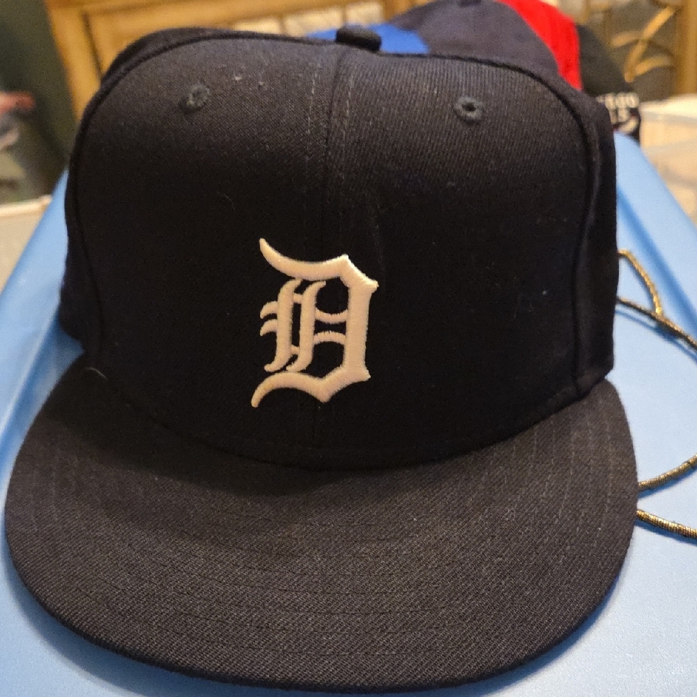 Black Baseball Cap